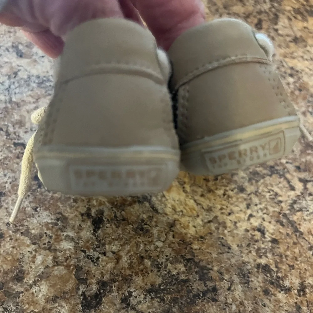 Baby Sperry‎ Topsiders, Size 3M